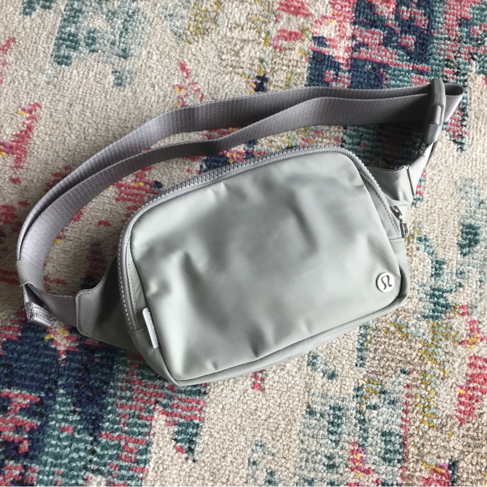 Lululemon Everywhere Belt Bag in Gray